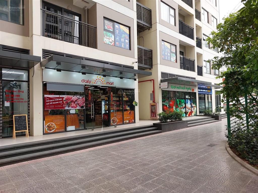 Cần bán nhanh căn shophouse sát sảnh tòa cư dân đông đúc giá sốc