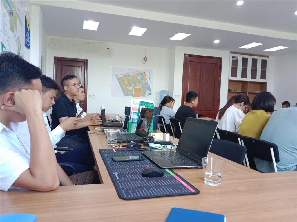 Hàng hiếm căn liền kề shophouse sổ lâu dài vip ocean park 1 sẵn dòng tiền