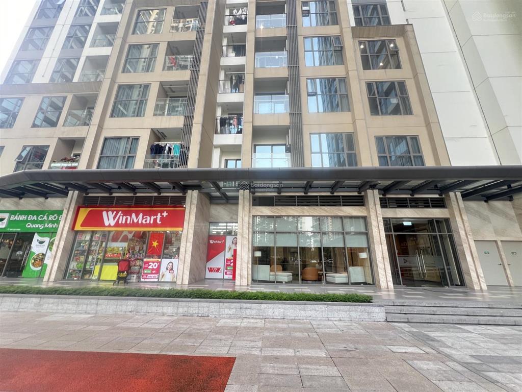 Bán căn shophouse sát cửa sảnh khu cũ, diện tích 53m, dòng tiền 35tr/tháng