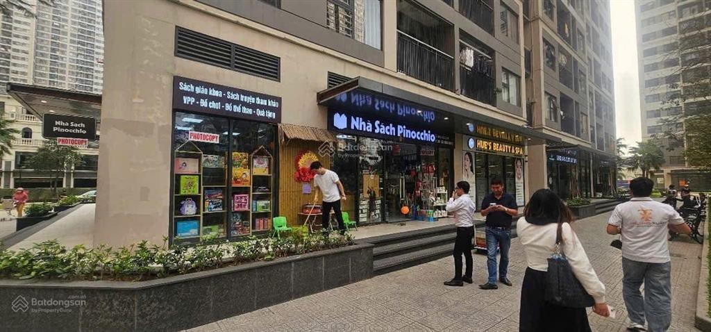 Chính chủ cần bán shophouse mặt sảnh vinhomes smart city dòng tiền 45tr/tháng
