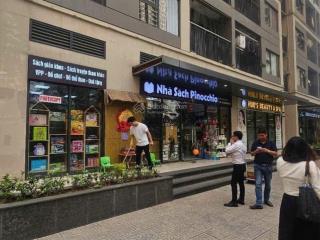 Nhanh tay anh chị ơi  hiếm có căn shophouse góc cạnh một cửa sảnh giá chưa đến 100tr/m2
