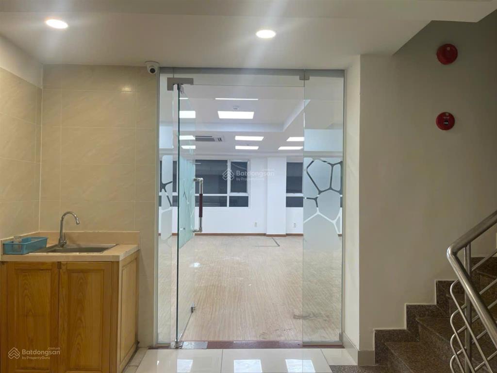 Mình cần cho thuê văn văn phòng giá tốt khu k300 quận tân bình, dt 75m2  giá thuê 15tr/tháng