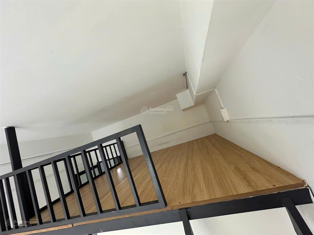 Cho thuê phòng trọ ngay đường nguyễn thái sơn gần trường đh công nghiệp.  0975 022 ***