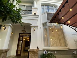 Siêu phẩm hot ! cho thuê biệt thự liên kế 4pn nhà đẹp trung tâm pmh giá chỉ 60 triệu vat