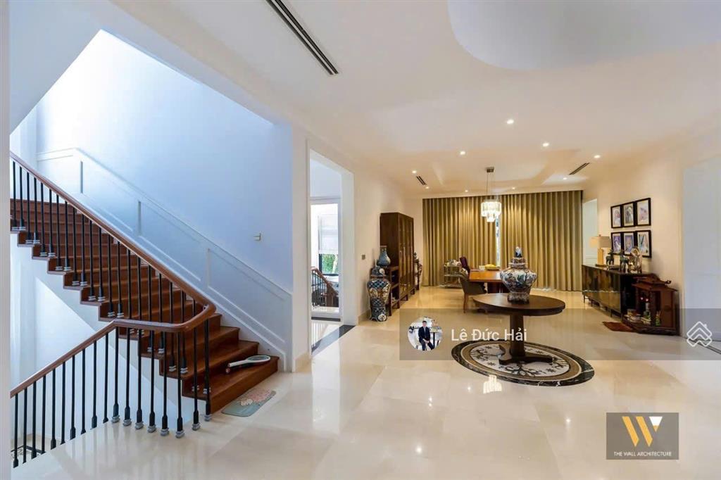 Vip cho thuê biệt thự đơn lập 580 m2 phú mỹ hưng compound 5pn có hầm và hồ bơi! 