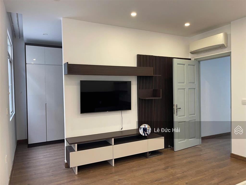 Giá tốt pmh! chỉ 52 triệu/tháng cho thuê ngay biệt thự liên kế 4 phòng ngủ full nội thất