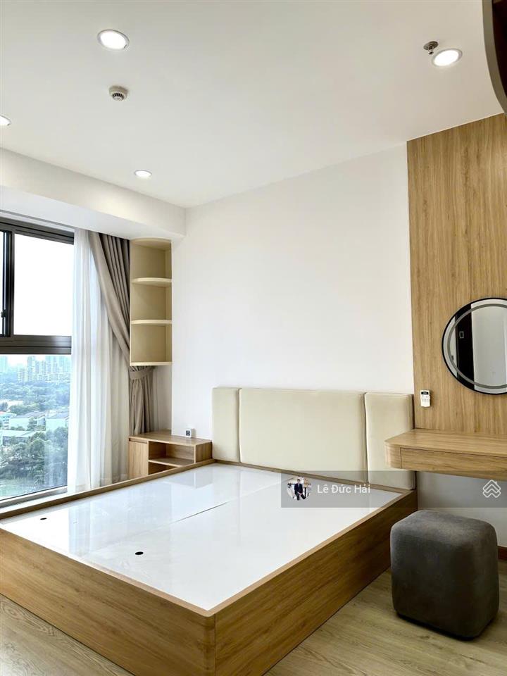 Rẻ nhất midtown! 3pn mới làm nội thất xong cần cho thuê giá tốt chỉ 35 triệu/ tháng .  0902 244 ***