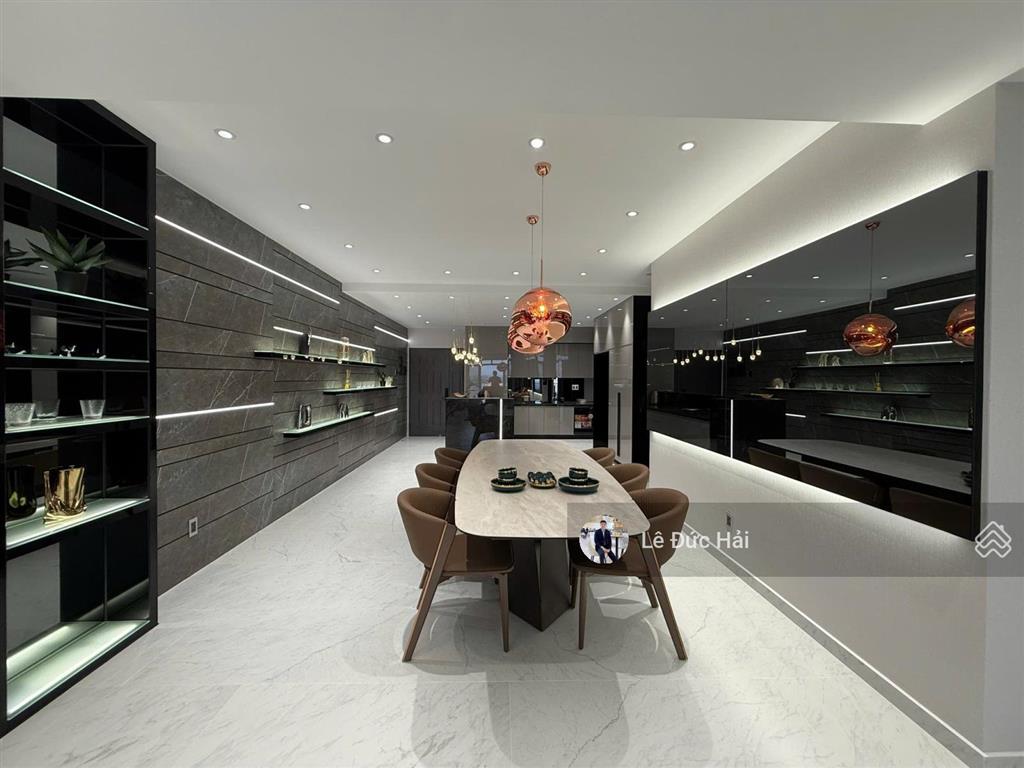 Siêu phẩm cho thuê 03 phòng ngủ 146 m2 tại riverside residence phú mỹ hưng .  em hải