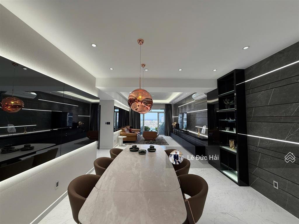 Siêu phẩm cho thuê 03 phòng ngủ 146 m2 tại riverside residence phú mỹ hưng .  em hải
