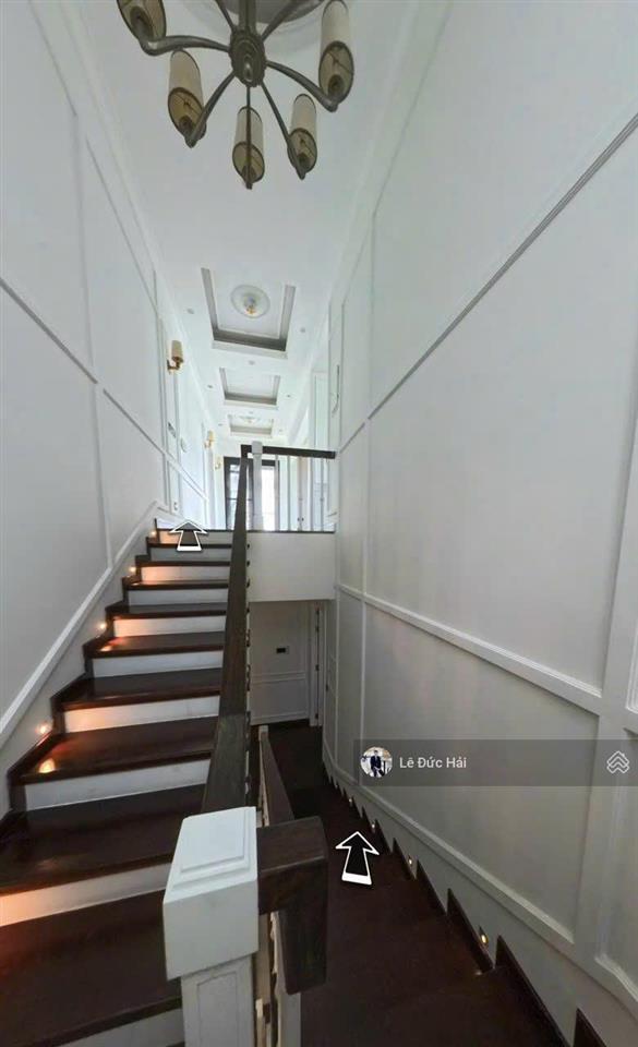 Biệt thự đơn lập nhà đẹp cao cấp 4pn có hồ cá cho thuê, giá chỉ 110 triệu/tháng, vào ở ngay