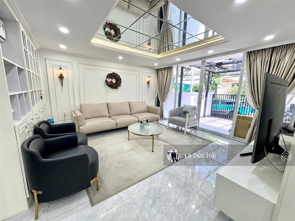 Cực phẩm cho thuê! biệt thự liên kế phú mỹ hưng 4pn nội thất cao cấp giá thuê 65 triệu/tháng