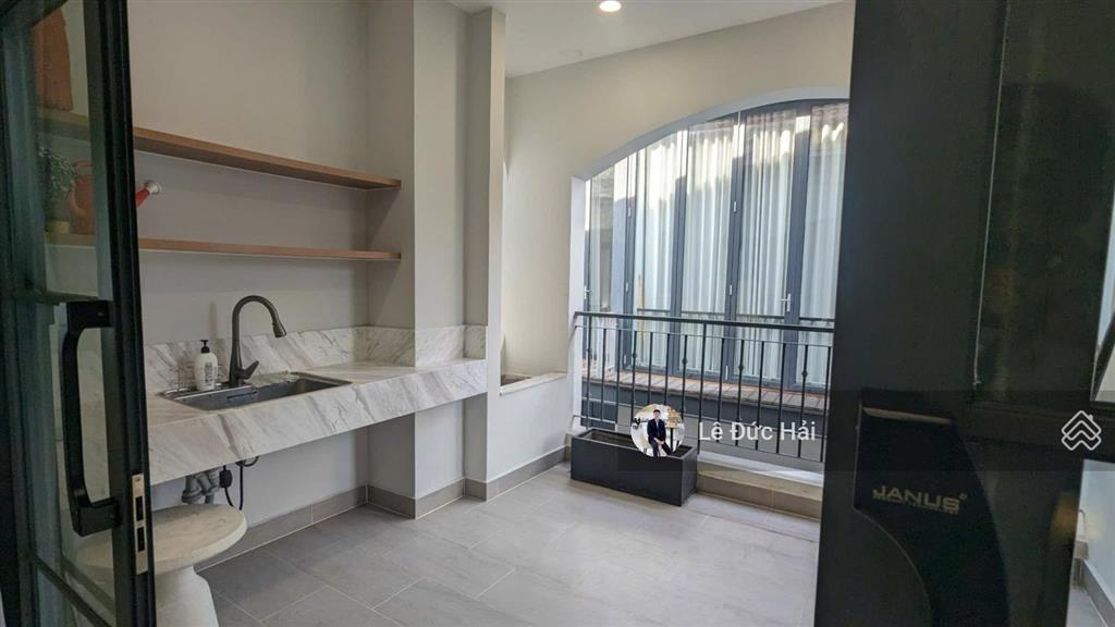 Căn hiếm nhà đẹp! cho thuê biệt thự song lập pmh nội thất đẹp và cao cấp, giá chỉ 75 triệu