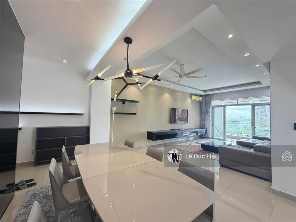 Cho thuê 3pn riverside residence 146 m2 full nội thất view sông trực diện giá chỉ 45 triệu/tháng