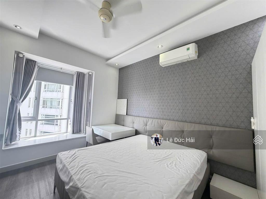 Cho thuê 3pn riverside residence 146 m2 full nội thất view sông trực diện giá chỉ 45 triệu/tháng