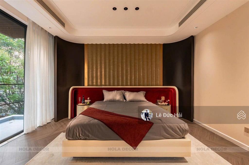 Vip cho thuê  biệt thự song lập luxury phú mỹ hưng 4pn mới 100% có thang máy.  xem nhà ngay