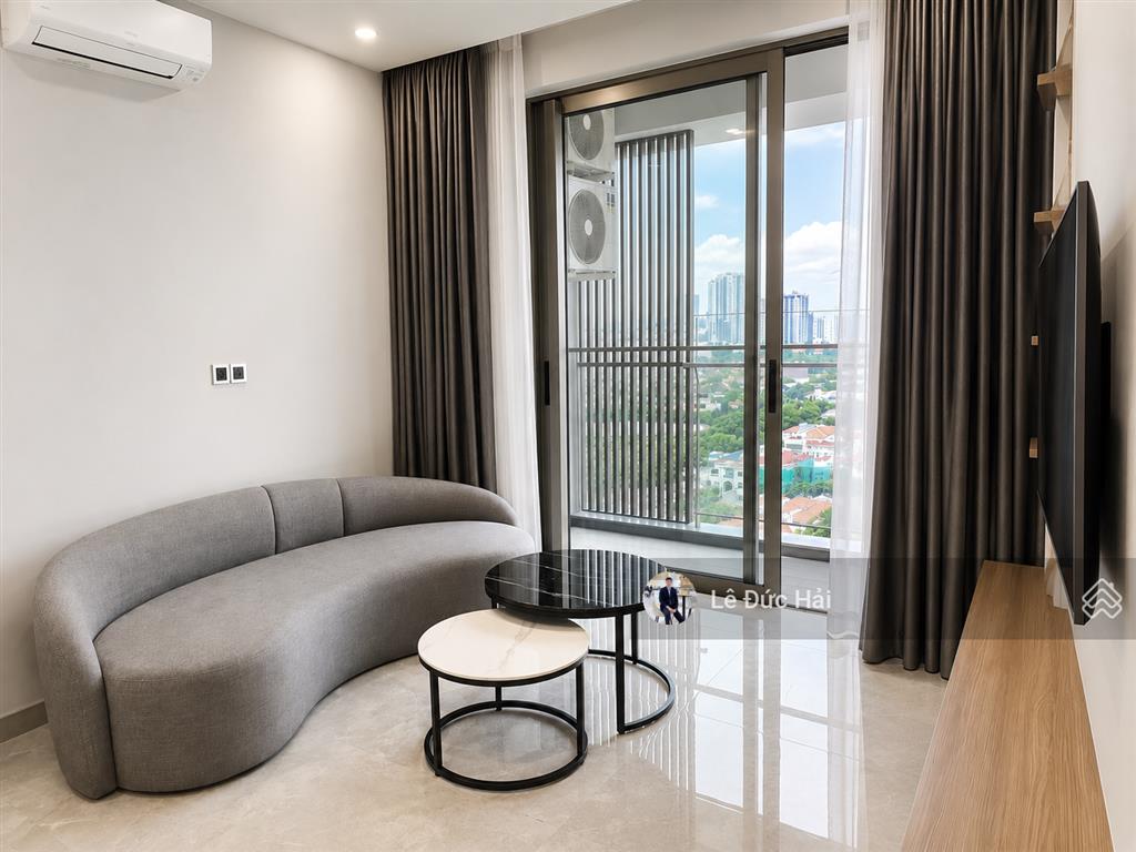 Cho thuê căn hộ 2pn midtown  nội thất cao cấp view biệt thự  tầng cao thoáng mát.  0902 244 ***