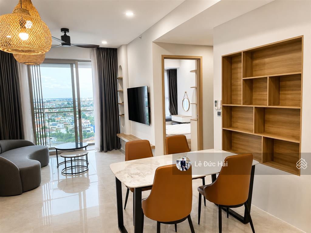 Cho thuê căn hộ 2pn midtown  nội thất cao cấp view biệt thự  tầng cao thoáng mát.  0902 244 ***