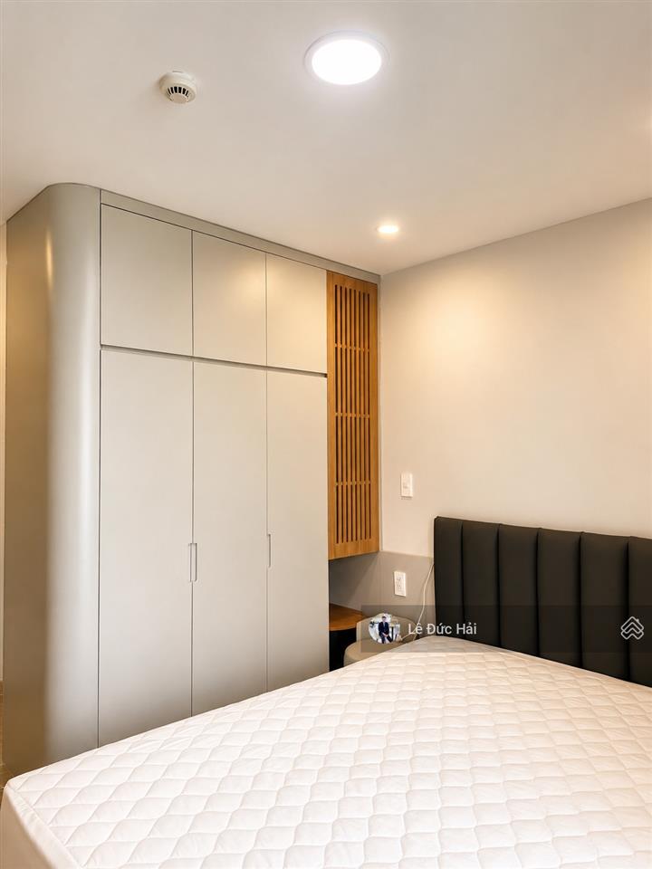 2pn hưng phúc nhà đẹp view biệt thự  cho thuê giá tốt 20 triệu/ tháng   xem nhà 0902 244 ***