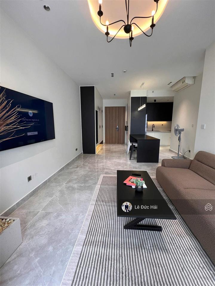 Cho thuê 2pn midtown nội thất cao cấp (có ô xe)  tầng cao thoáng mát  anh chị quan tâm 