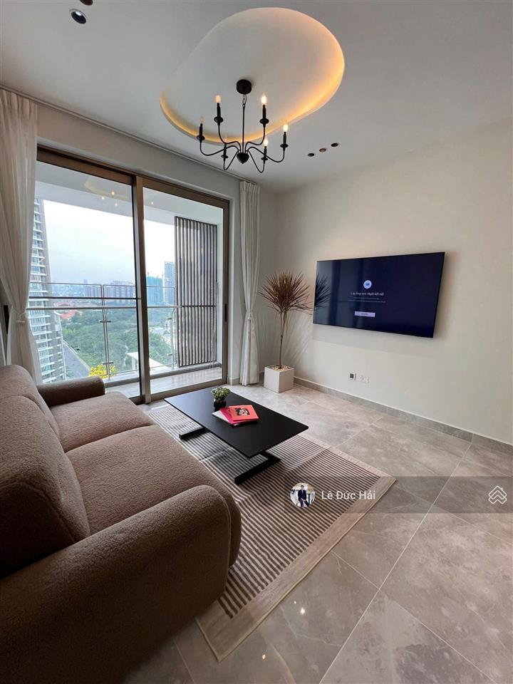 Cho thuê 2pn midtown nội thất cao cấp (có ô xe)  tầng cao thoáng mát  anh chị quan tâm 