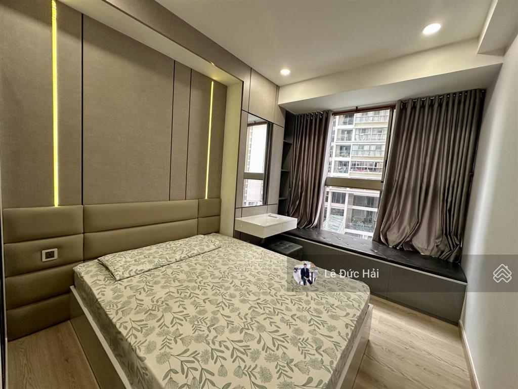 Siêu rẻ! 2pn midtown nhà đẹp cho thuê giá chỉ 28 triệu/th (ô đậu xe kèm)  0902 244 ***