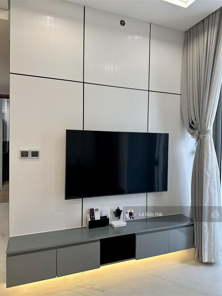 Siêu rẻ! 2pn midtown nhà đẹp cho thuê giá chỉ 28 triệu/th (ô đậu xe kèm)  0902 244 ***