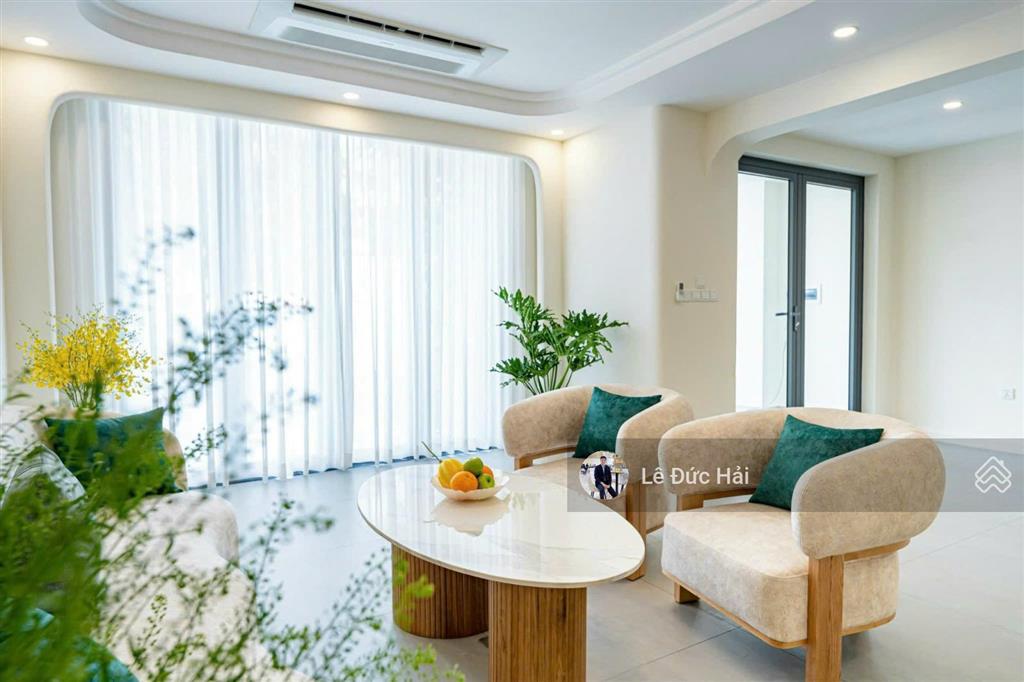 Siêu đẹp  cho thuê biệt thự 5pn nội thất đẹp mặt tiền đường lớn vừa ở vừa làm văn phòng công ty