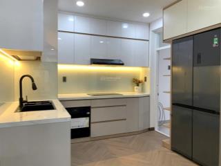 Cần bán ch chung cư 72m2  3 phòng ngủ sky garden 1 , phú mỹ hưng , quận 7