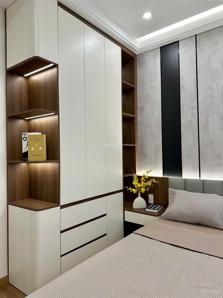 Bán gấp căn hộ 2pn, 2wc tại sky garden 3 , phú mỹ hưng , quận 7