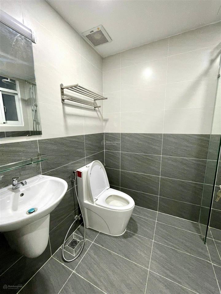 Bán căn hộ sky garden 3, 5,2 tỷ, 74m2, view đẹp, nhiều tiện ích