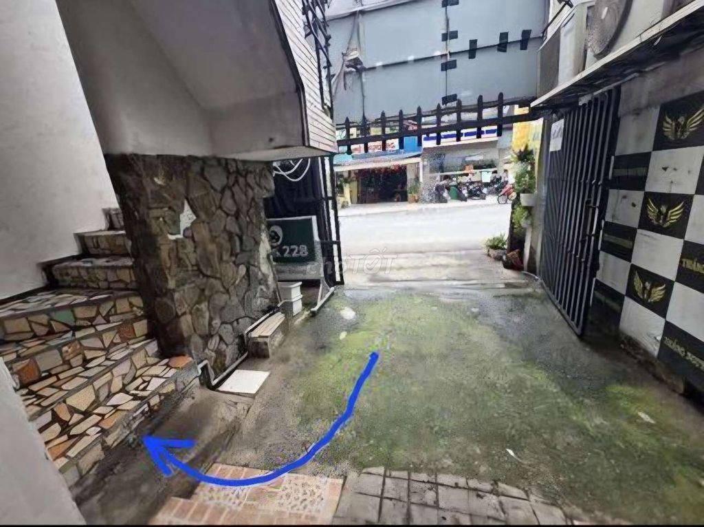 Cho thuê MT Lầu1 & 2 (4,5×8) lối đi riêng, sân xe hợp  Vp,Ở,KDonline..