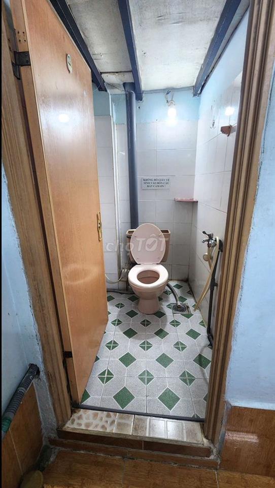 Phòng 19m2(gác lững,đúc)WC,nấu ăn đc Giờ Tựdo gần chợ,HV Cán Bộ BĐTúy