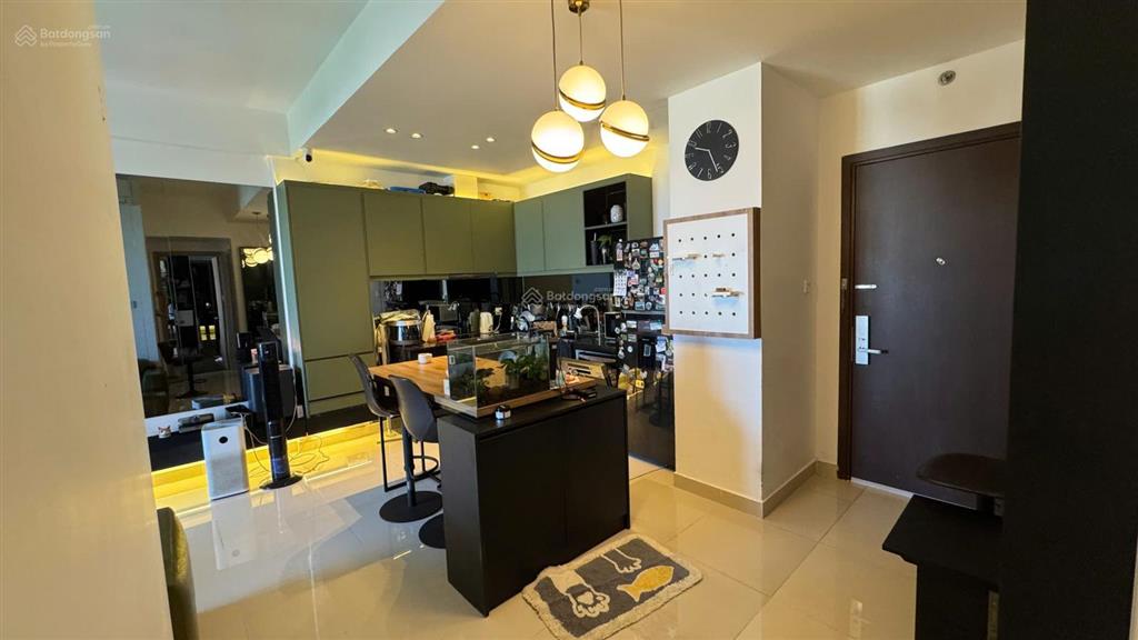 Cho thuê nhà đẹp the sun avenue  căn hộ 2 phòng ngủ 2wc, full nội thất sang trọng, ban công dài