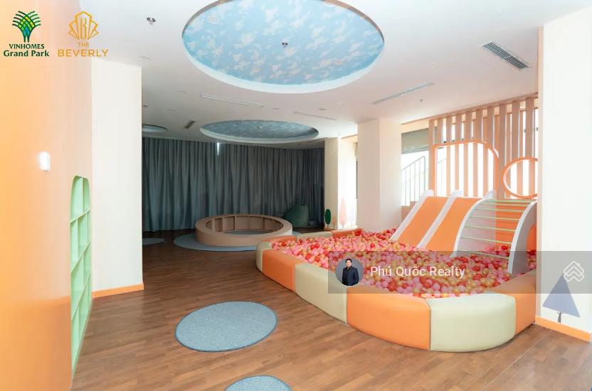 Sẵn sổ hồng bán nhanh ch 1 phòng ngủ+ chỉ 3.6 tỷ all in the beverly  vinhomes grand park