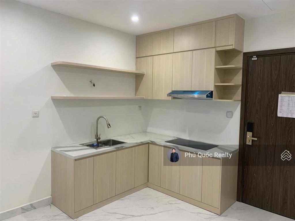 Sẵn sổ hồng bán nhanh ch 1 phòng ngủ+ chỉ 3.6 tỷ all in the beverly  vinhomes grand park