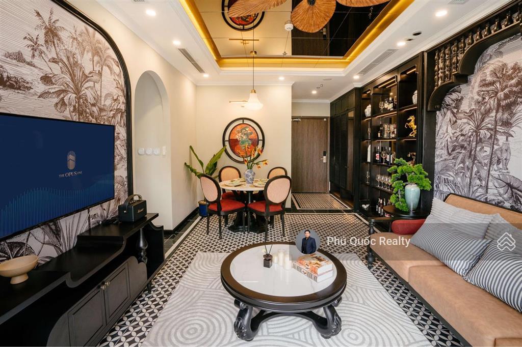 Bán căn hộ the opus one từ chủ đầu tư  1 phòng ngủ+ giá chỉ 4.2 tỷ, nhà trống, vinhomes grand park