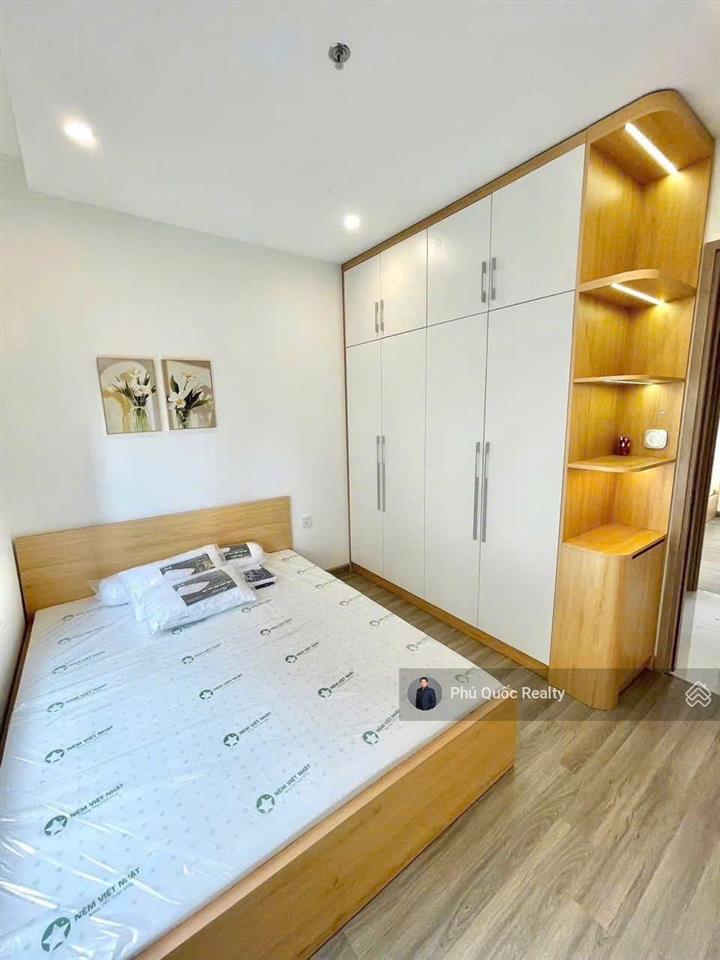 Vẻ đẹp siêu thực cho thuê căn hộ 2pn+ the beverly solari  vinhomes grand park, nội thất siêu xịn