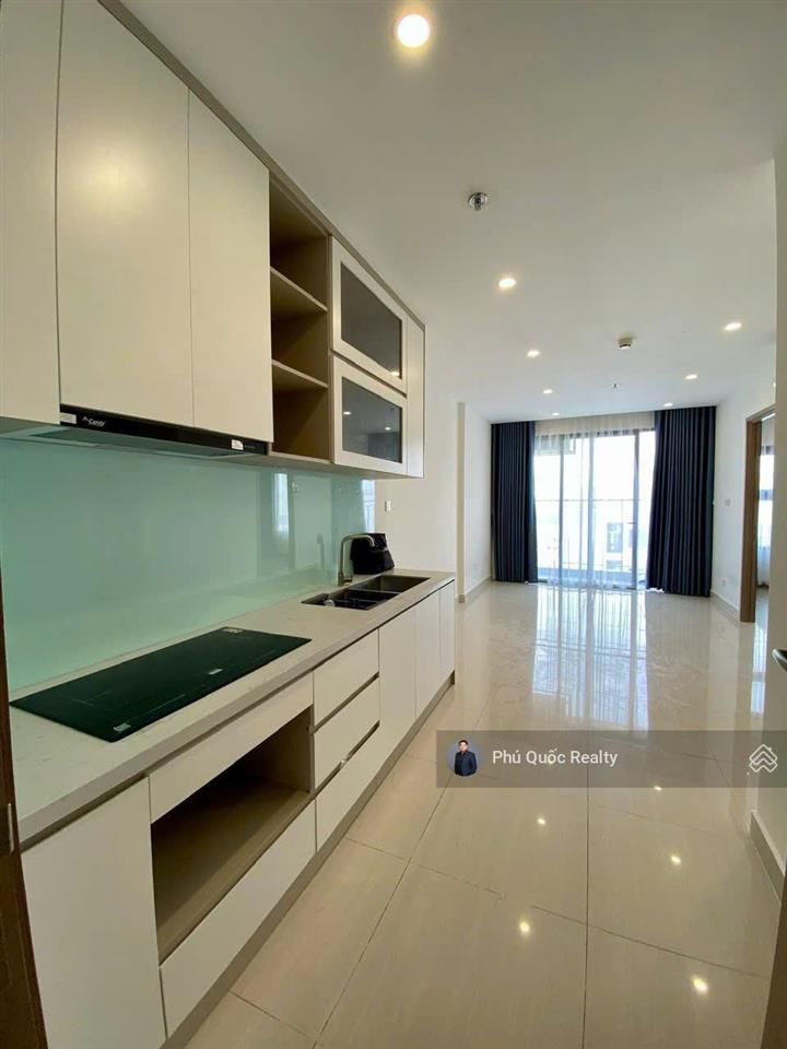 Bán rẻ nhất thị trường the origami  vhgp chỉ 2.95 tỷ, sổ hồng ch 2 phòng ngủ 2wc, bếp rèm