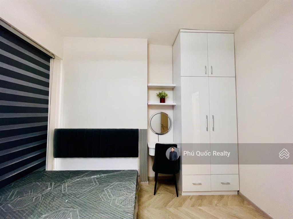 Cho thuê nhà đẹp lumiere boulevard  vinhomes grand park, căn hộ 2 phòng ngủ 2wc nội thất đẹp