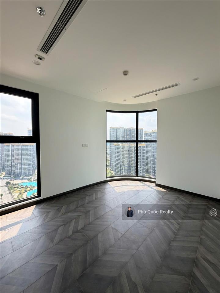 Siêu rẻ nhất thị trường the beverly  vinhomes grand park, bán 4.95 tỷ 2 phòng ngủ 2wc