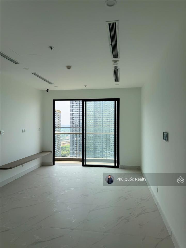 Siêu rẻ nhất thị trường the beverly  vinhomes grand park, bán 4.95 tỷ 2 phòng ngủ 2wc