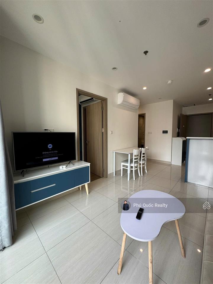 Bán giá rẻ 3.05 tỷ the origami  vinhomes grand park, căn hộ 2 phòng ngủ 2wc  full nội thất