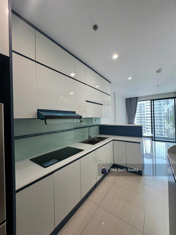 Bán giá rẻ 3.05 tỷ the origami  vinhomes grand park, căn hộ 2 phòng ngủ 2wc  full nội thất