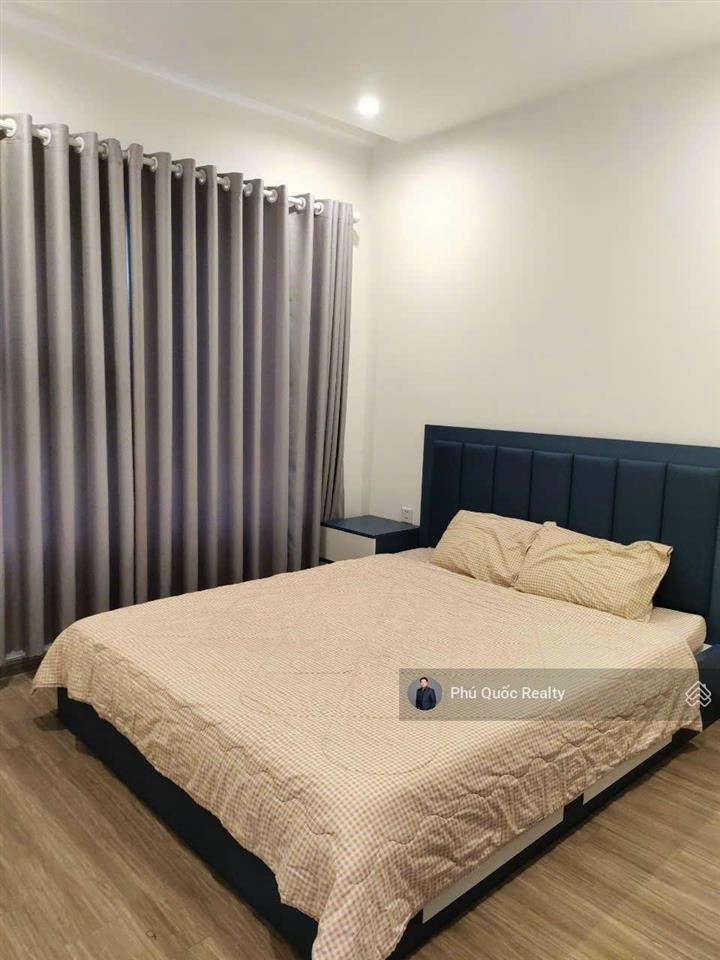 Bán giá rẻ 3.05 tỷ the origami  vinhomes grand park, căn hộ 2 phòng ngủ 2wc  full nội thất