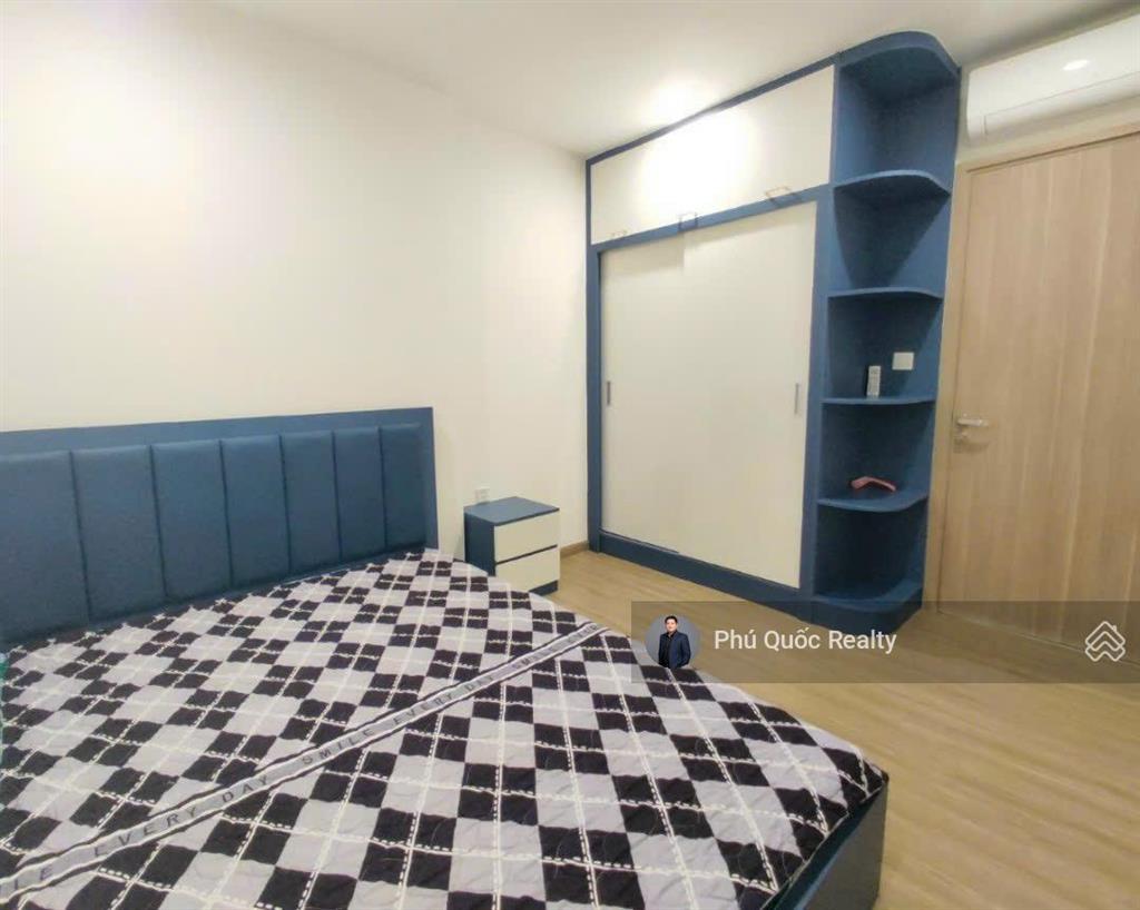 Bán giá rẻ 3.05 tỷ the origami  vinhomes grand park, căn hộ 2 phòng ngủ 2wc  full nội thất