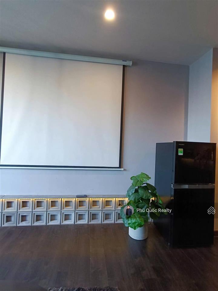 The rainbow  vinhomes grand park cho thuê căn hộ 1 phòng ngủ 1wc, full nội thất