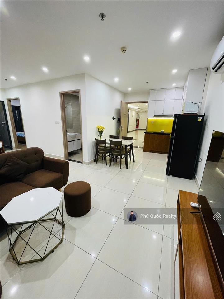 The rainbow  vinhomes grand park cho thuê căn hộ 2 phòng ngủ 2wc, full nội thất