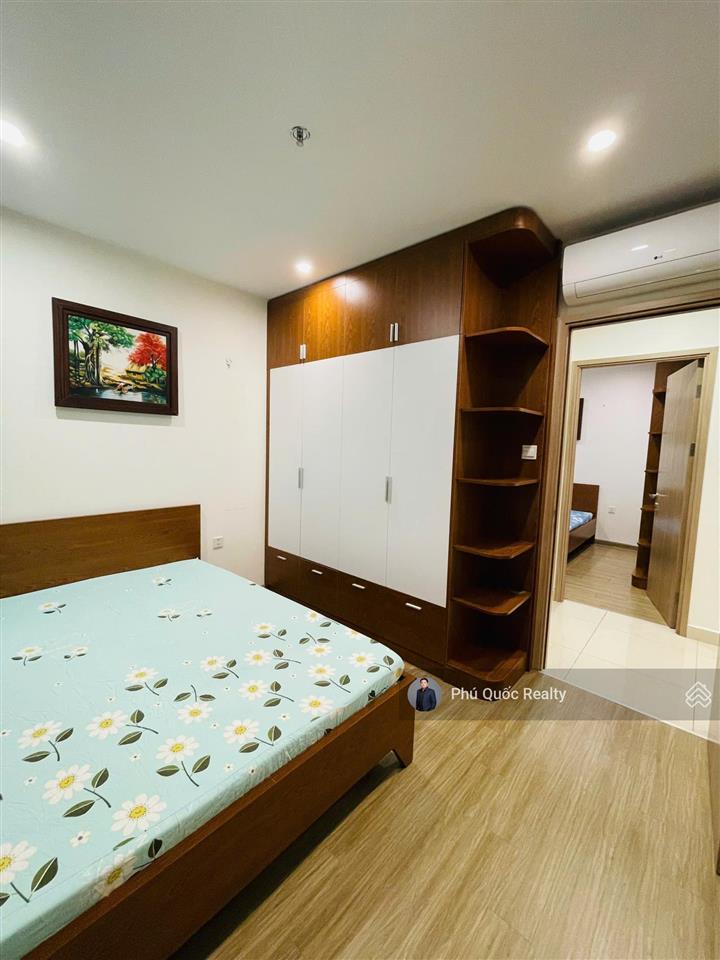 The rainbow  vinhomes grand park cho thuê căn hộ 2 phòng ngủ 2wc, full nội thất