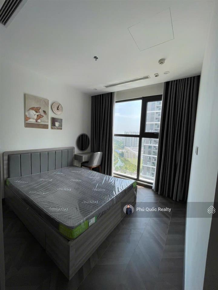 Nhà mới the opus one  vinhomes grand park cho thuê 2 phòng ngủ 2wc  mới 100%, full nội thất