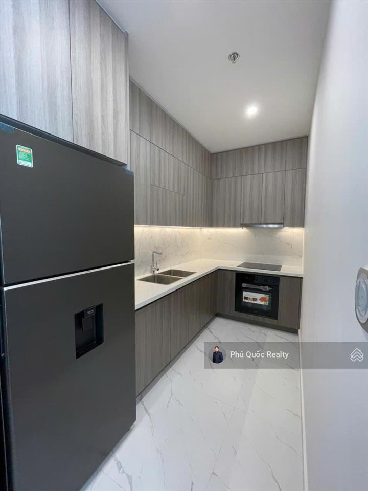 Nhà mới the opus one  vinhomes grand park cho thuê 2 phòng ngủ 2wc  mới 100%, full nội thất